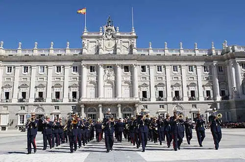 Relevo Solemne - cambio de guardia palacio real madrid