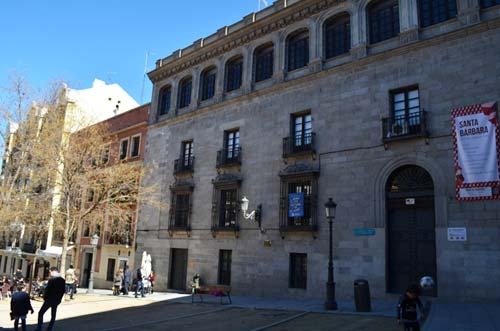 PALACIO DE LOS VARGAS historia y cómo llegar Madrid Happy People