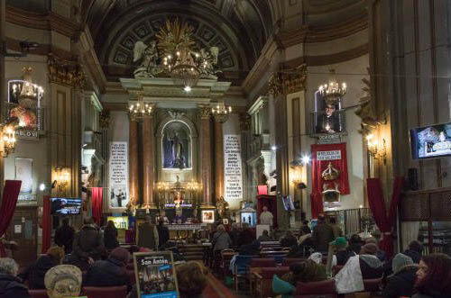 fiestas San Antón Madrid - iglesia de san antón madrid