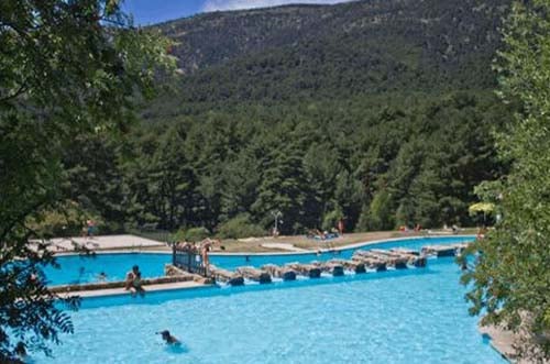 Las "piscinas naturales de cercedilla las berceas" en la "sierra de Madrid"
