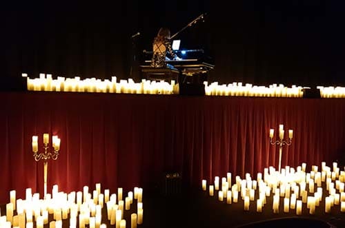 conciertos candlelight madrid - conciertos madrid - planes románticos madrid - conciertos con velas en madrid