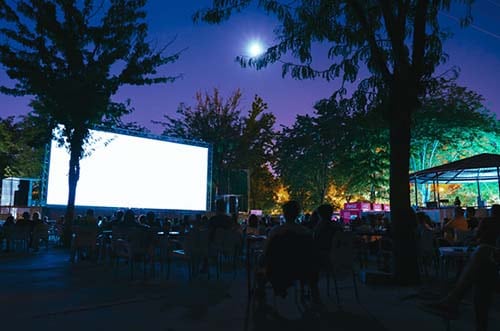 cine de verano la bombilla - cines de verano en madrid