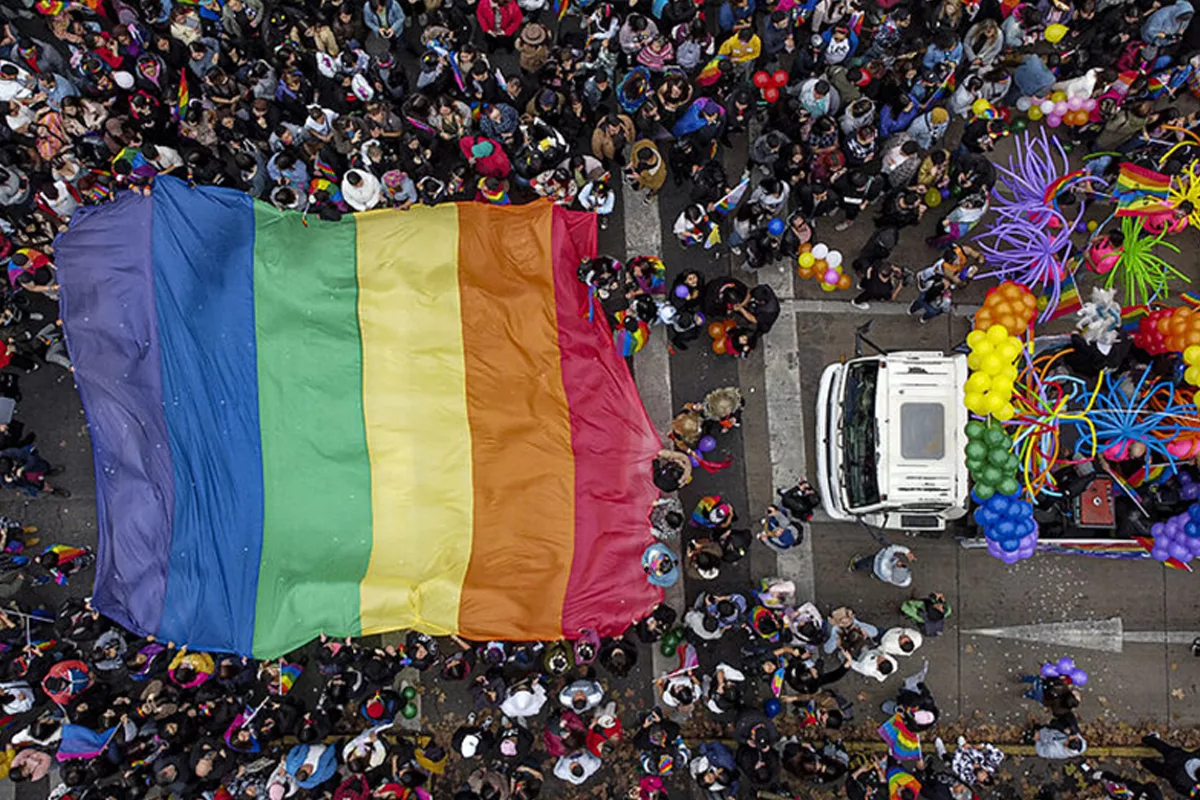 orgullo gay madrid 2024 - fiestas orgullo gay - MADO Madrid - Pride Madrid - desfile orgullo madrid