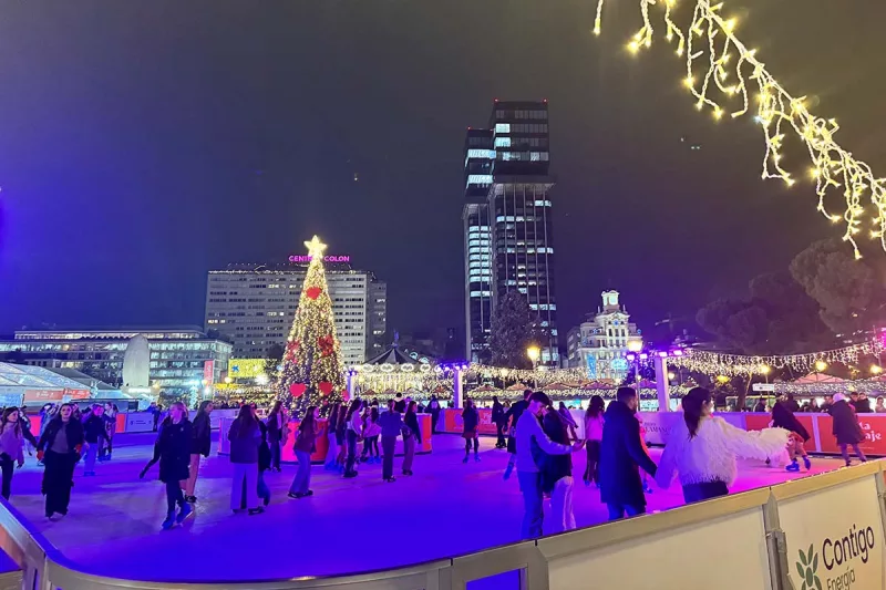 pista de hielo plaza colón - navidad colón