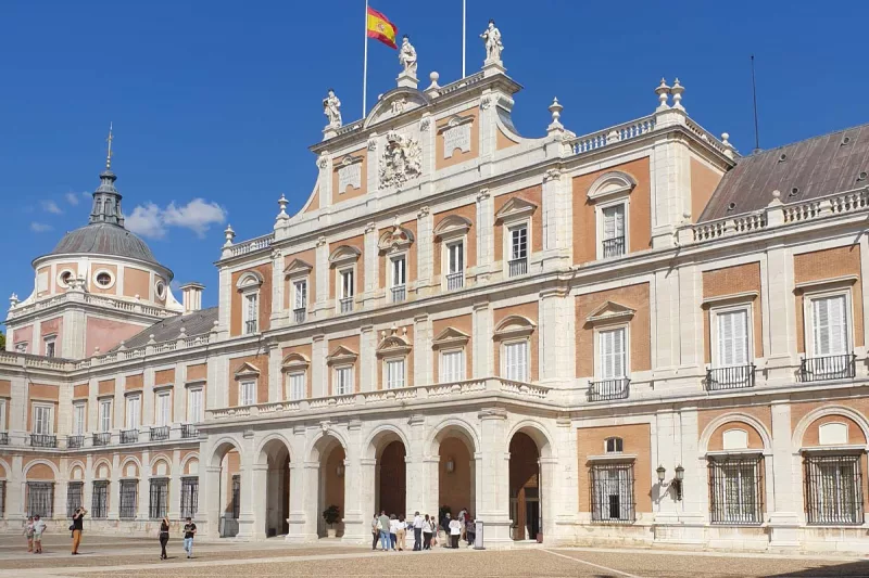 palacio real de aranjuez escapada tren de la fresa