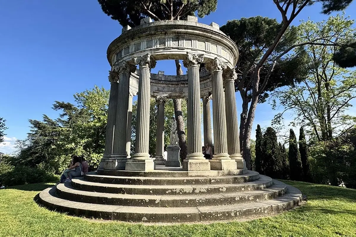 parque-del-capricho-2