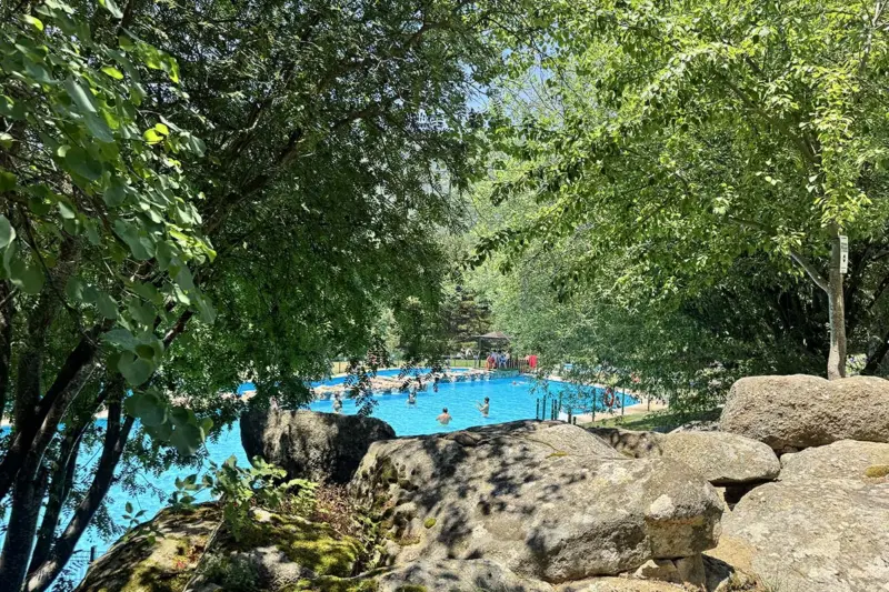 piscinas naturales las berceas en cercedilla