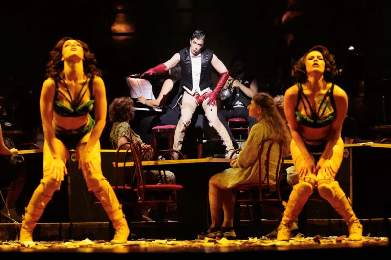 Musical CABARET 
