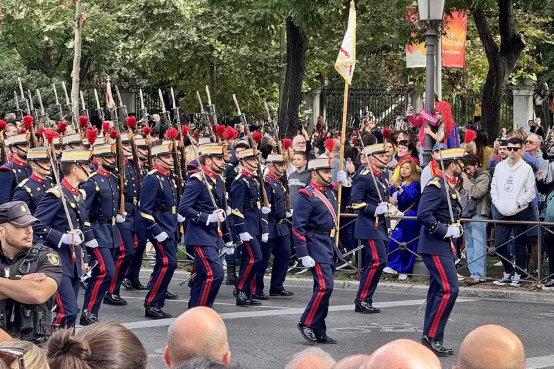 desfile militar 12 de octubre madrid