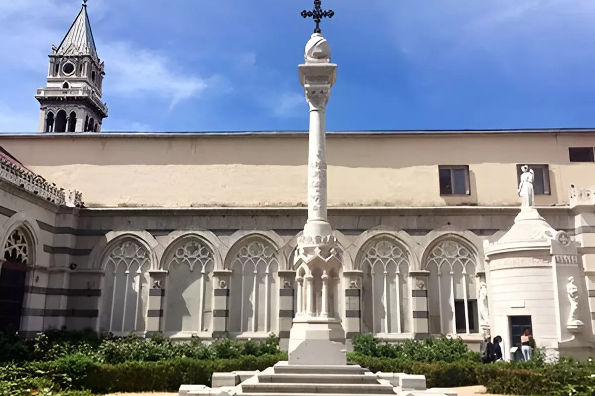 panteón de los hombres ilustres - museos en madrid
