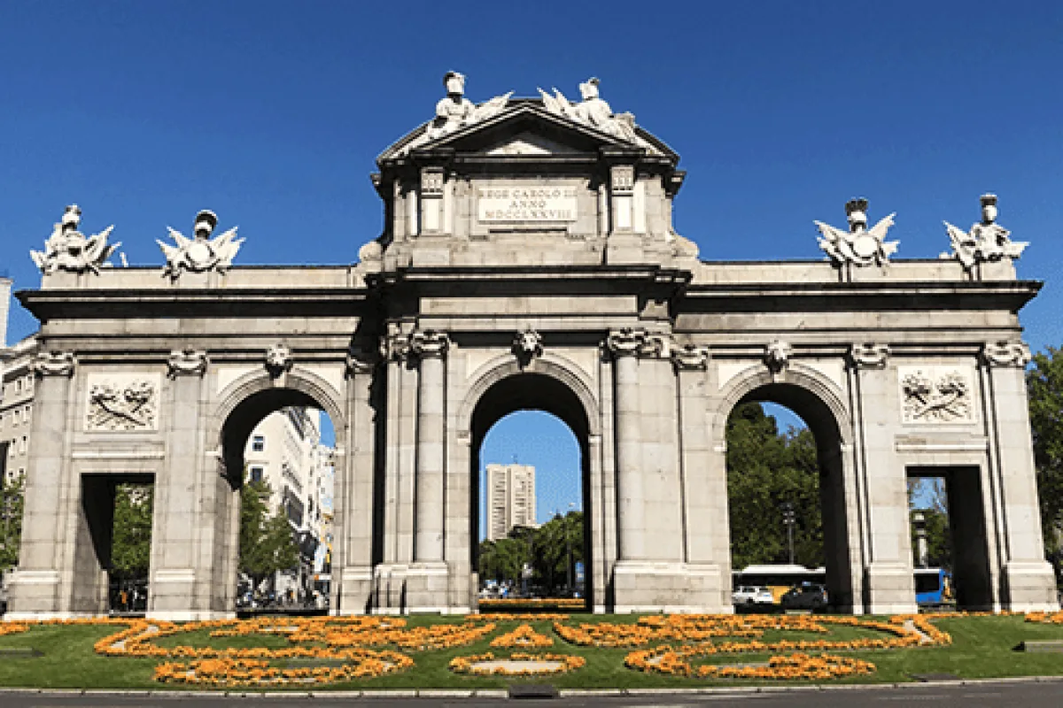 Puerta-de-Alcala-3