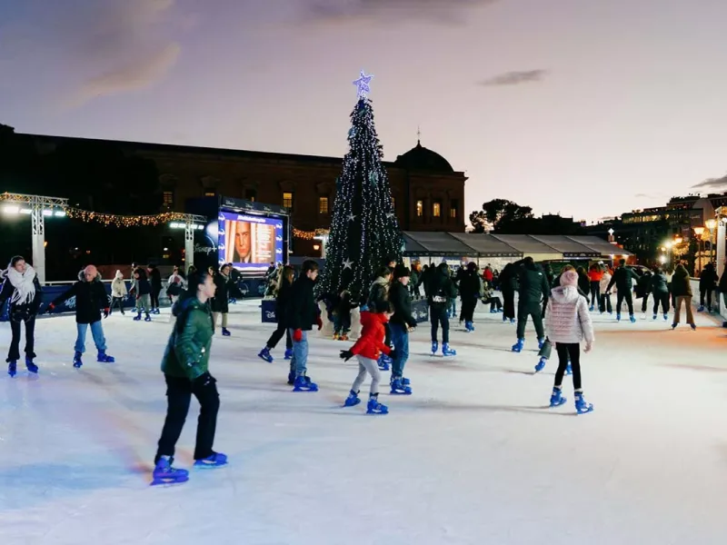 pista de hielo plaza colón - navidad colón