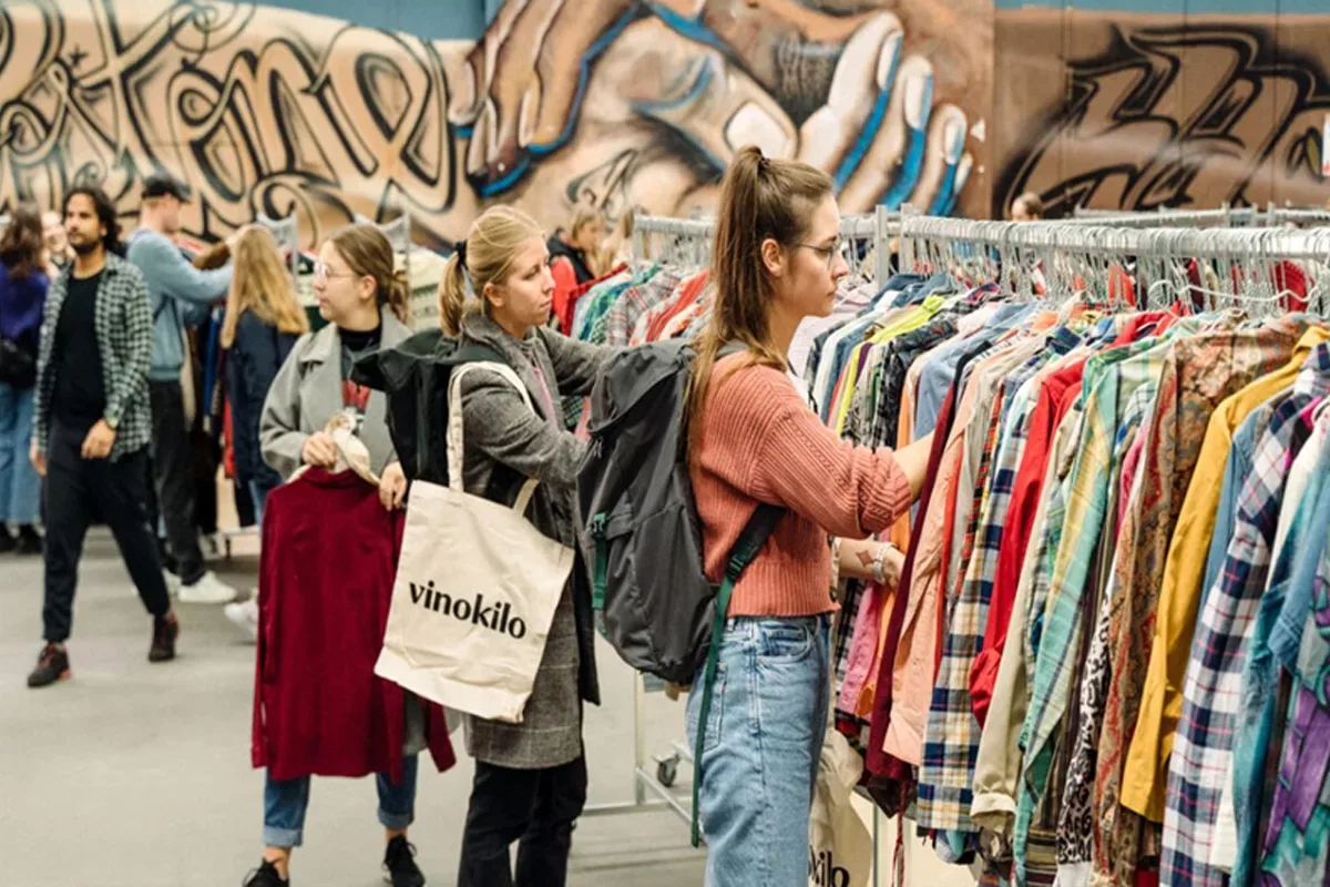 vinokilo madrid - mercadillo ropa vintage madrid - mercado donde se vende ropa vintage por kilos en madrid